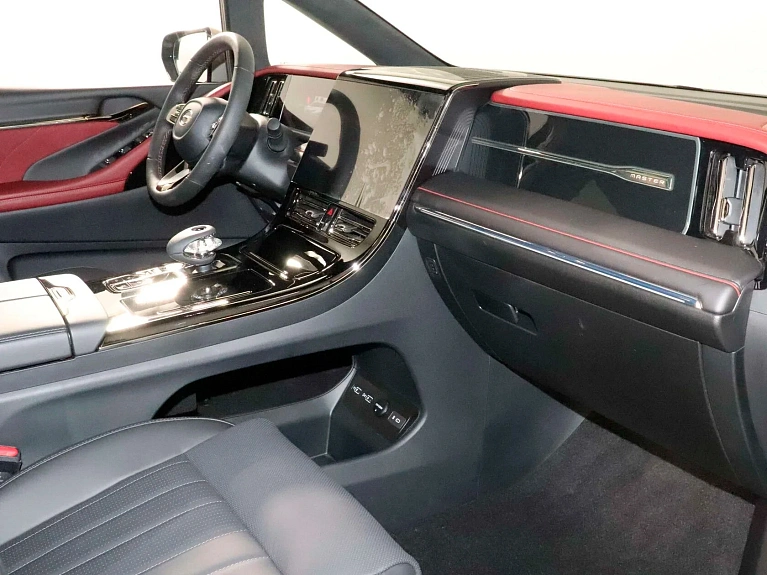 GAC M8
